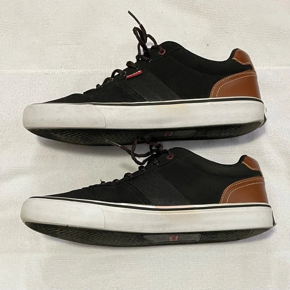 Levi's Men's Black Brown Sneakers Size 9.5 Casual Lace Up‎ Shoes